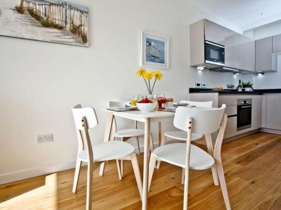דירות New Quay 35 One Lusty Glaze View מראה חיצוני תמונה